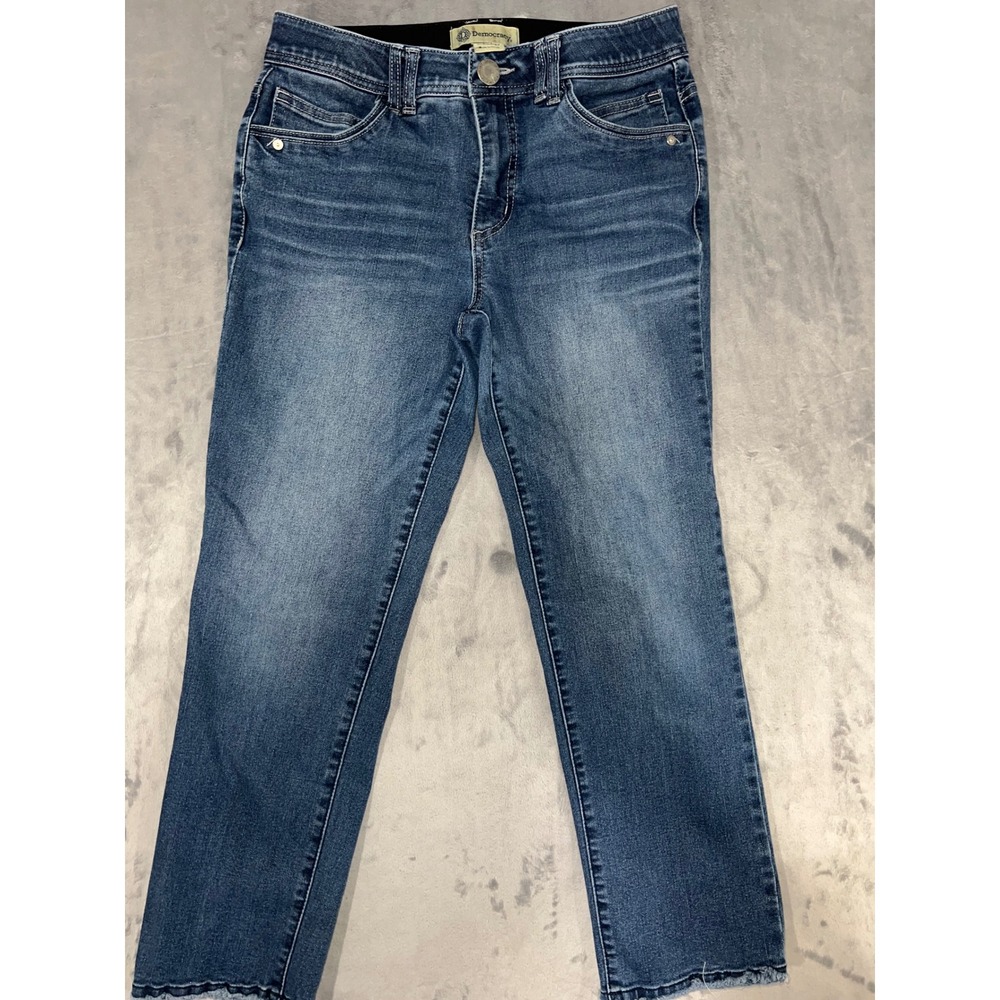 Democracy Ab Solution Straight Leg Jeans Medium Wash Frayed Hem Size 8